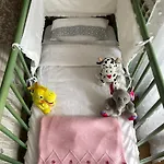 Vut Santa Lucia Apartment *