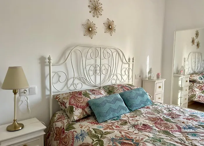 Vut Santa Lucia Appartement *