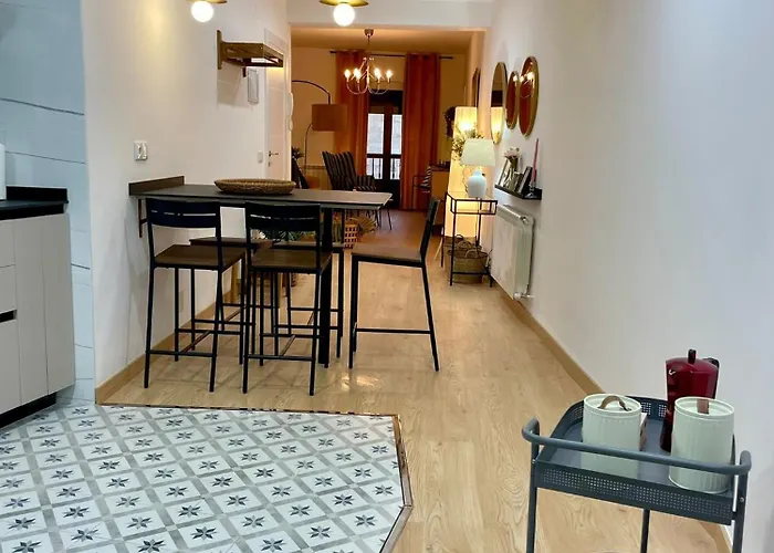 Vut Santa Lucia Apartman Zamora